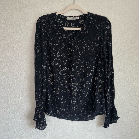 Go by Gosilk Womens Small Popover Blouse Floral Wrinkle Fabric Dainty Preppy - Picture 1 of 9